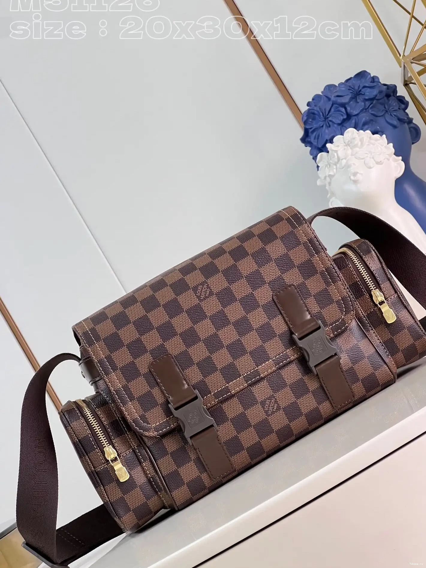 camera LOUIS VUITTON bag-20*30*12CM 0521